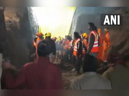 Madhya Pradesh: 8-year-old boy who fell into 55-foot-deep borewell dies | Madhya Pradesh: 8-year-old boy who fell into 55-foot-deep borewell dies