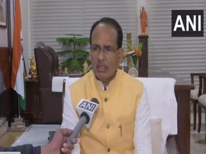 MP CM Chouhan expresses grief over 8-year-old's death in borewell, announces ex gratia of Rs. 4L | MP CM Chouhan expresses grief over 8-year-old's death in borewell, announces ex gratia of Rs. 4L
