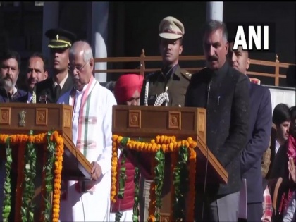 Sukhwinder Singh Sukhu takes oath as 15th chief minister of Himachal Pradesh, Mukesh Agnihotri as deputy CM | Sukhwinder Singh Sukhu takes oath as 15th chief minister of Himachal Pradesh, Mukesh Agnihotri as deputy CM