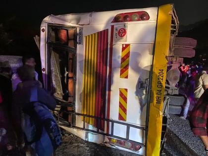 Maharashtra: 2 students die, several injured in Raigad bus accident | Maharashtra: 2 students die, several injured in Raigad bus accident