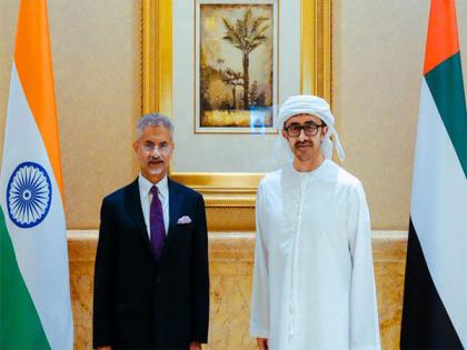 Jaishankar meets his UAE counterpart in Abu Dhabi, discusses regional issues | Jaishankar meets his UAE counterpart in Abu Dhabi, discusses regional issues