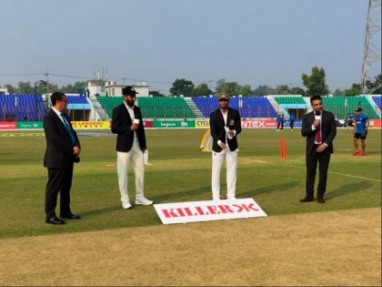 India win toss, opt to bat against Bangladesh in first test | India win toss, opt to bat against Bangladesh in first test