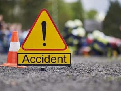 UP: 6 killed in Agra Lucknow Expressway accident | UP: 6 killed in Agra Lucknow Expressway accident