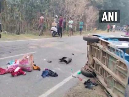 3, including child, killed as herd of wild elephants attacks cars in Assam's Goalpara | 3, including child, killed as herd of wild elephants attacks cars in Assam's Goalpara