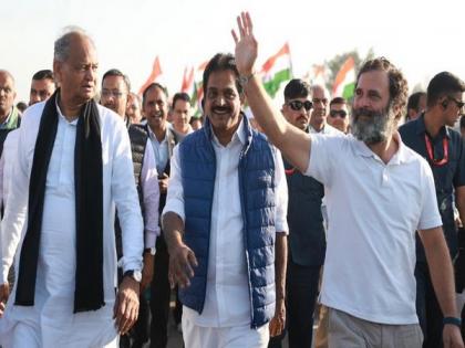 Congress' Bharat Jodo Yatra to mark Day-100 with Jaipur Concert | Congress' Bharat Jodo Yatra to mark Day-100 with Jaipur Concert Congress' Bharat Jodo Yatra to mark Day-100 with Jaipur Concert | Congress' Bharat Jodo Yatra to mark Day-100 with Jaipur Concert