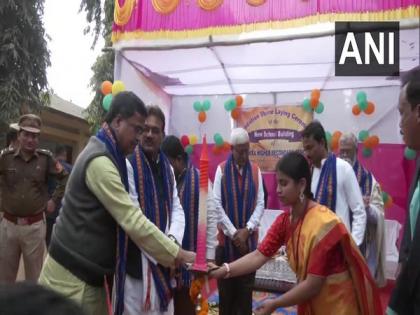 Tripura CM Manik Saha inaugurates school, trauma care centre in Gomati | Tripura CM Manik Saha inaugurates school, trauma care centre in Gomati Tripura CM Manik Saha inaugurates school, trauma care centre in Gomati | Tripura CM Manik Saha inaugurates school, trauma care centre in Gomati
