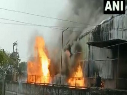 Fire breaks out in air filter company at Pune's Shirur town, 2 workers injured | Fire breaks out in air filter company at Pune's Shirur town, 2 workers injured