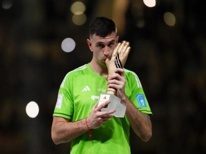 FIFA EC: Emiliano Martinez clinches Golden Glove for best goalkeeper | FIFA EC: Emiliano Martinez clinches Golden Glove for best goalkeeper