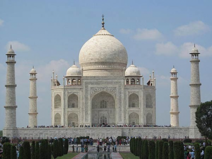 Taj Mahal gets Rs 1 crore water bill | Taj Mahal gets Rs 1 crore water bill
