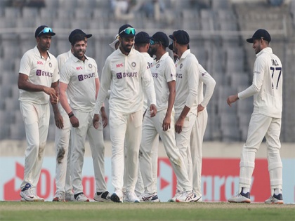 BAN vs IND, 2nd Test: Ashwin, Umesh Yadav's four-wicket hauls help India dominate Bangladesh (Stumps, Day 1) | BAN vs IND, 2nd Test: Ashwin, Umesh Yadav's four-wicket hauls help India dominate Bangladesh (Stumps, Day 1)