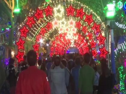 Covid casts a shadow on year-end revelry at Kolkata's Park Street as cases surge globally | Covid casts a shadow on year-end revelry at Kolkata's Park Street as cases surge globally Covid casts a shadow on year-end revelry at Kolkata's Park Street as cases surge globally | Covid casts a shadow on year-end revelry at Kolkata's Park Street as cases surge globally