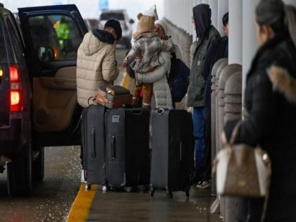 More than 2000 flights cancelled in US due to heavy snow and freezing temperatures | More than 2000 flights cancelled in US due to heavy snow and freezing temperatures