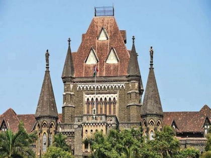 Antilia bomb scare case: Bombay HC grants bail to Mumbai cop Riyazuddin Kazi | Antilia bomb scare case: Bombay HC grants bail to Mumbai cop Riyazuddin Kazi