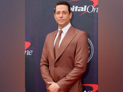 'Shazam!' actor Zachary Levi weighs in on drama surrounding new DC chiefs James Gunn, Peter Safran | 'Shazam!' actor Zachary Levi weighs in on drama surrounding new DC chiefs James Gunn, Peter Safran