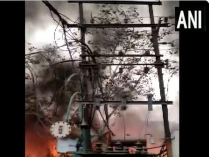Fire breaks out in a marriage hall in Ghaziabad | Fire breaks out in a marriage hall in Ghaziabad Fire breaks out in a marriage hall in Ghaziabad | Fire breaks out in a marriage hall in Ghaziabad