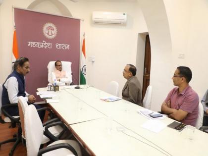 MP: CM Chouhan chairs Covid review meet, says no need to panic | MP: CM Chouhan chairs Covid review meet, says no need to panic MP: CM Chouhan chairs Covid review meet, says no need to panic | MP: CM Chouhan chairs Covid review meet, says no need to panic