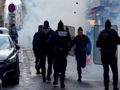 Kurds protest killing of 3 community members at Paris centre | Kurds protest killing of 3 community members at Paris centre