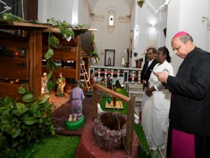 President Murmu visits Sacred Heart Cathedral in Delhi, offers prayers ahead of Christmas | President Murmu visits Sacred Heart Cathedral in Delhi, offers prayers ahead of Christmas President Murmu visits Sacred Heart Cathedral in Delhi, offers prayers ahead of Christmas | President Murmu visits Sacred Heart Cathedral in Delhi, offers prayers ahead of Christmas