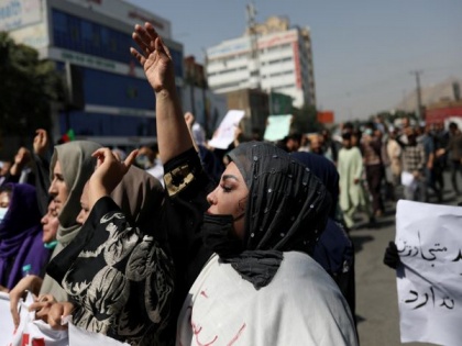 Afghan women protest against Taliban ban on university education of female students | Afghan women protest against Taliban ban on university education of female students
