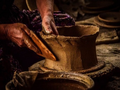 Analysis suggests pottery-making techniques carried hunter-gatherer social relationships | Analysis suggests pottery-making techniques carried hunter-gatherer social relationships