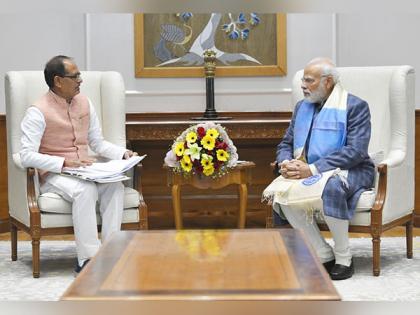 Shivraj meets PM Modi in Delhi, discuss several issues on public welfare and upcoming events | Shivraj meets PM Modi in Delhi, discuss several issues on public welfare and upcoming events Shivraj meets PM Modi in Delhi, discuss several issues on public welfare and upcoming events | Shivraj meets PM Modi in Delhi, discuss several issues on public welfare and upcoming events