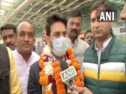 People like Rahul Gandhi question Army, insult them: Anurag Thakur | People like Rahul Gandhi question Army, insult them: Anurag Thakur