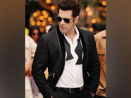 Salman Khan turns 57: What sets apart Bollywood's 'Bhaijaan' from his contemporaries | Salman Khan turns 57: What sets apart Bollywood's 'Bhaijaan' from his contemporaries Salman Khan turns 57: What sets apart Bollywood's 'Bhaijaan' from his contemporaries | Salman Khan turns 57: What sets apart Bollywood's 'Bhaijaan' from his contemporaries