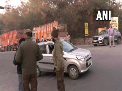 Encounter breaks out in Jammu; 2 terrorists trapped | Encounter breaks out in Jammu; 2 terrorists trapped