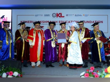KL Deemed-to-be University hosts its 12th Convocation; 3694 students receive degrees | KL Deemed-to-be University hosts its 12th Convocation; 3694 students receive degrees
