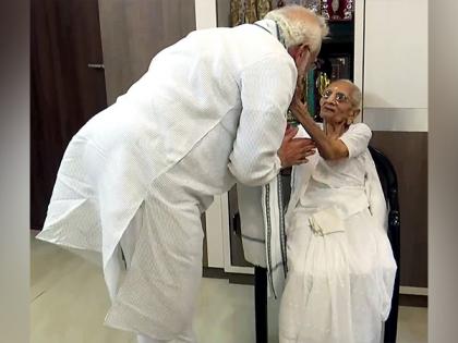 Haryana CM expresses grief over death of PM Modi's mother | Haryana CM expresses grief over death of PM Modi's mother