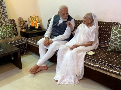 Lalu Prasad Yadav, other leaders offer condolences to PM Modi on his mother's death | Lalu Prasad Yadav, other leaders offer condolences to PM Modi on his mother's death