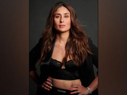See how 'pout queen' Kareena aces her signature pose in Switzerland | See how 'pout queen' Kareena aces her signature pose in Switzerland See how 'pout queen' Kareena aces her signature pose in Switzerland | See how 'pout queen' Kareena aces her signature pose in Switzerland