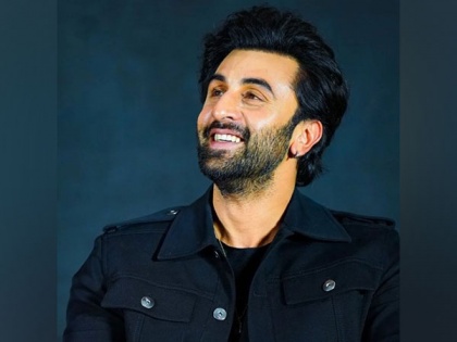Ranbir Kapoor's first look from 'Animal' is already killing the internet, check out how? | Ranbir Kapoor's first look from 'Animal' is already killing the internet, check out how?