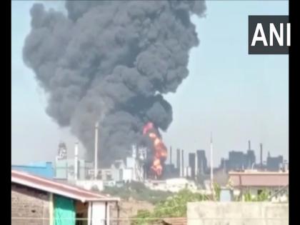Fire breaks out in a factory in Nashik, no casualty | Fire breaks out in a factory in Nashik, no casualty
