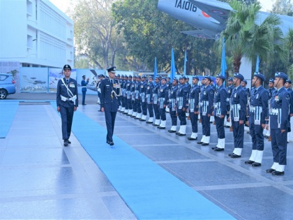 Air Marshal Pankaj Mohan Sinha assumes command of IAF's western air command | Air Marshal Pankaj Mohan Sinha assumes command of IAF's western air command