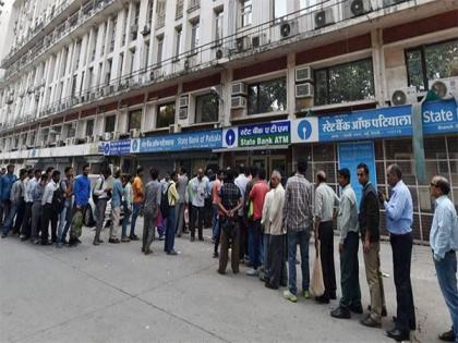 'Saamana' editorial slams SC decision on demonetisation, says it supports country's economic massacre | 'Saamana' editorial slams SC decision on demonetisation, says it supports country's economic massacre