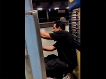 Northern Railway slams actor Sonu Sood for travelling on footboard of train | Northern Railway slams actor Sonu Sood for travelling on footboard of train