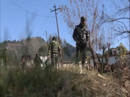 J-K: CRPF jawans arrive in Rajouri's Upper Dangri village for deployment after killing of 6 civilians | J-K: CRPF jawans arrive in Rajouri's Upper Dangri village for deployment after killing of 6 civilians J-K: CRPF jawans arrive in Rajouri's Upper Dangri village for deployment after killing of 6 civilians | J-K: CRPF jawans arrive in Rajouri's Upper Dangri village for deployment after killing of 6 civilians