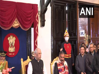 Himachal Governor administers oath to seven Cabinet rank Ministers | Himachal Governor administers oath to seven Cabinet rank Ministers