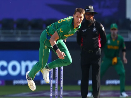 South Africa all-rounder Dwaine Pretorius announces retirement from international cricket | South Africa all-rounder Dwaine Pretorius announces retirement from international cricket