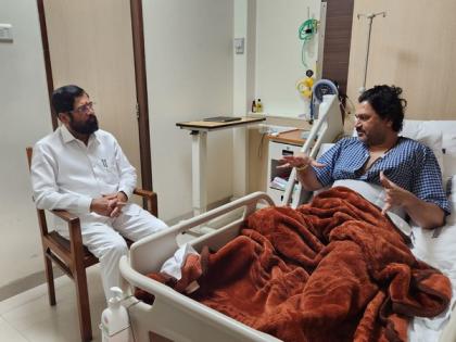 Maharashtra CM Shinde visits Dhananjay Munde at Mumbai hospital | Maharashtra CM Shinde visits Dhananjay Munde at Mumbai hospital Maharashtra CM Shinde visits Dhananjay Munde at Mumbai hospital | Maharashtra CM Shinde visits Dhananjay Munde at Mumbai hospital