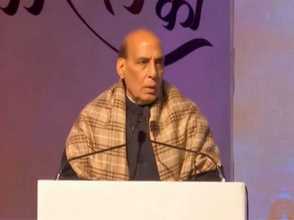 Congress' history replete with incidents of violation of freedom: Rajnath Singh | Congress' history replete with incidents of violation of freedom: Rajnath Singh