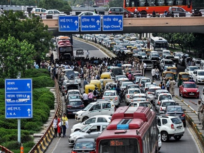 PM Modi's roadshow in Delhi: Several roads to be closed, traffic to be diverted | PM Modi's roadshow in Delhi: Several roads to be closed, traffic to be diverted