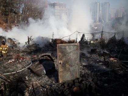 Massive blaze erupts in one of Seoul's last slums, around 500 evacuated | Massive blaze erupts in one of Seoul's last slums, around 500 evacuated