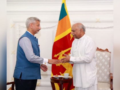 EAM S Jaishankar, Sri Lankan PM Dinesh Gunawardena discuss bilateral cooperation | EAM S Jaishankar, Sri Lankan PM Dinesh Gunawardena discuss bilateral cooperation