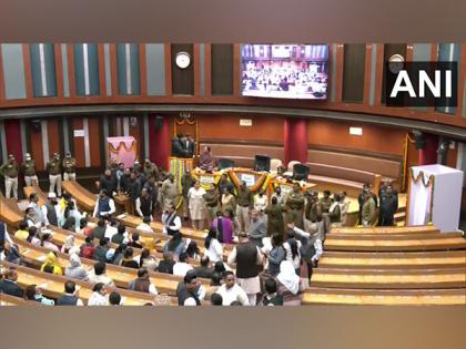 Delhi Mayor polls: Elected members, aldermen take oath amid heavy security | Delhi Mayor polls: Elected members, aldermen take oath amid heavy security