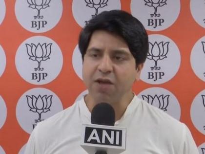 Shehzad Poonawalla slams Congress' "intolerant" mindset over Anil Antony's resignation | Shehzad Poonawalla slams Congress' "intolerant" mindset over Anil Antony's resignation