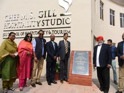 Jagran Lakecity University Inaugurates New Hospitality Studio, Names it After India's Veteran Chef Dr Manjit Singh Gill | Jagran Lakecity University Inaugurates New Hospitality Studio, Names it After India's Veteran Chef Dr Manjit Singh Gill