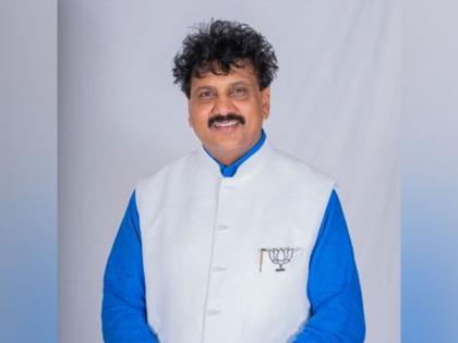 Congress trying to toe line of BJP..."MP Jugal Thakor on unfurling of Tricolour by Rahul Gandhi in Srinagar | Congress trying to toe line of BJP..."MP Jugal Thakor on unfurling of Tricolour by Rahul Gandhi in Srinagar Congress trying to toe line of BJP..."MP Jugal Thakor on unfurling of Tricolour by Rahul Gandhi in Srinagar | Congress trying to toe line of BJP..."MP Jugal Thakor on unfurling of Tricolour by Rahul Gandhi in Srinagar