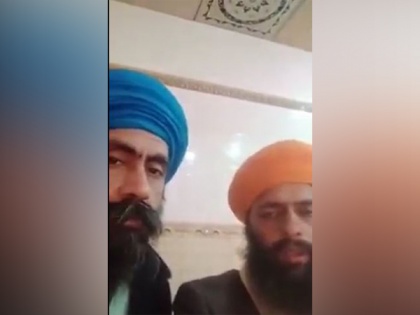 Local Muslims in Jacobabad threatens to kill a Sikh and his daughter | Local Muslims in Jacobabad threatens to kill a Sikh and his daughter